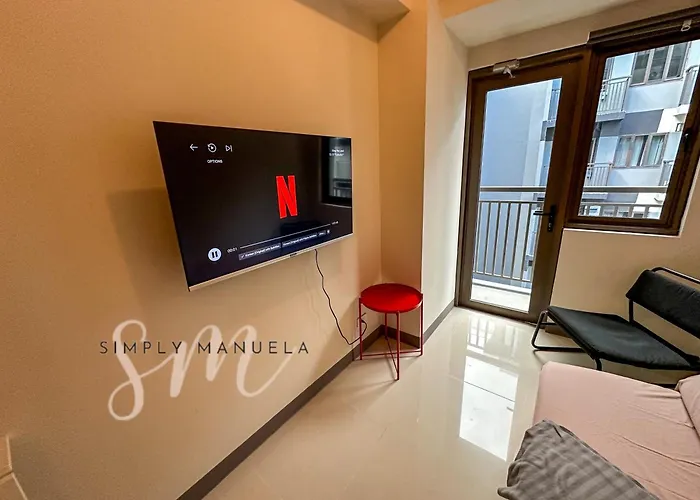 Simply Manuela Staycation Aparthotel Manila